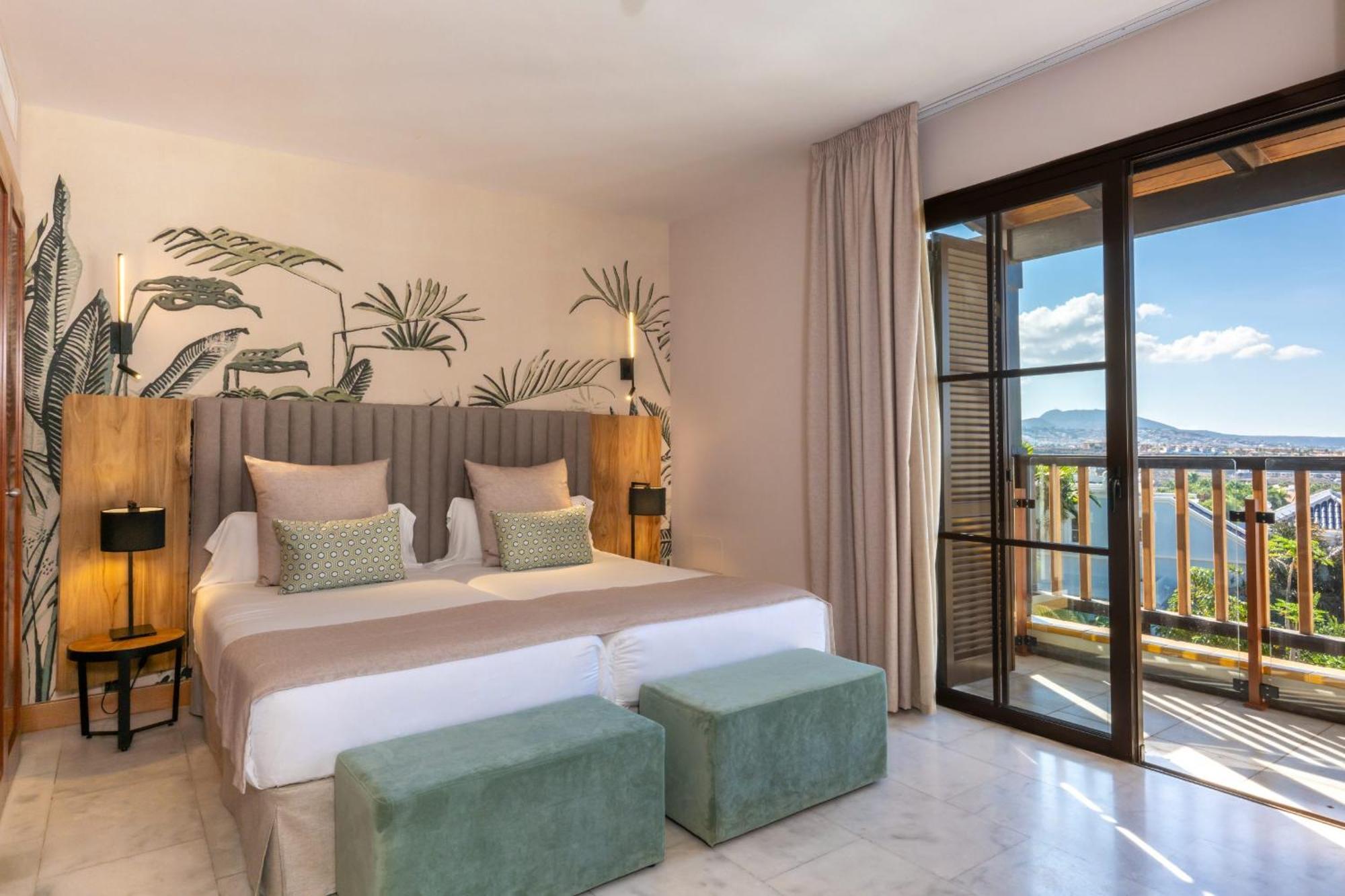 Hotel Suite Villa Maria Costa Adeje  Exterior photo